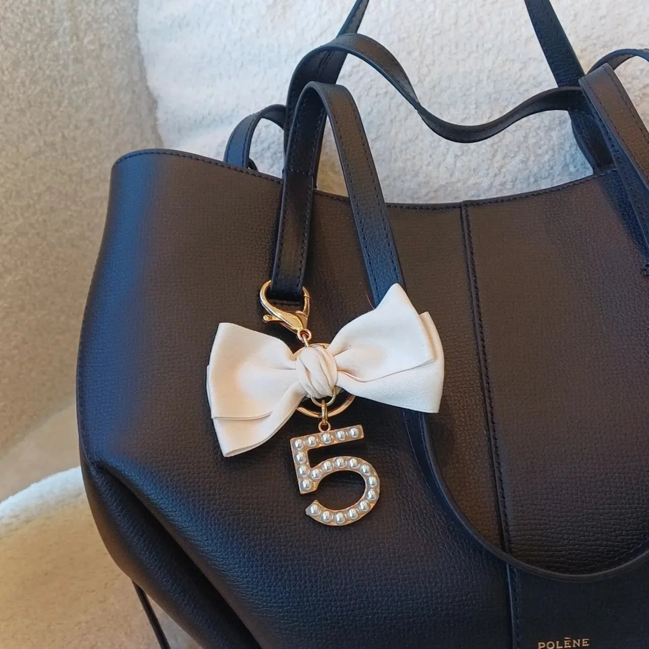 Papion Charm – White