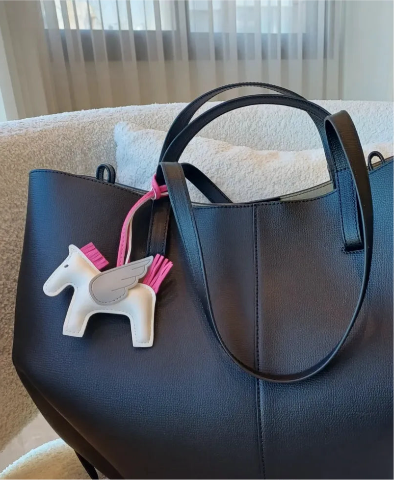 Flying Horse Charm – White/Pink