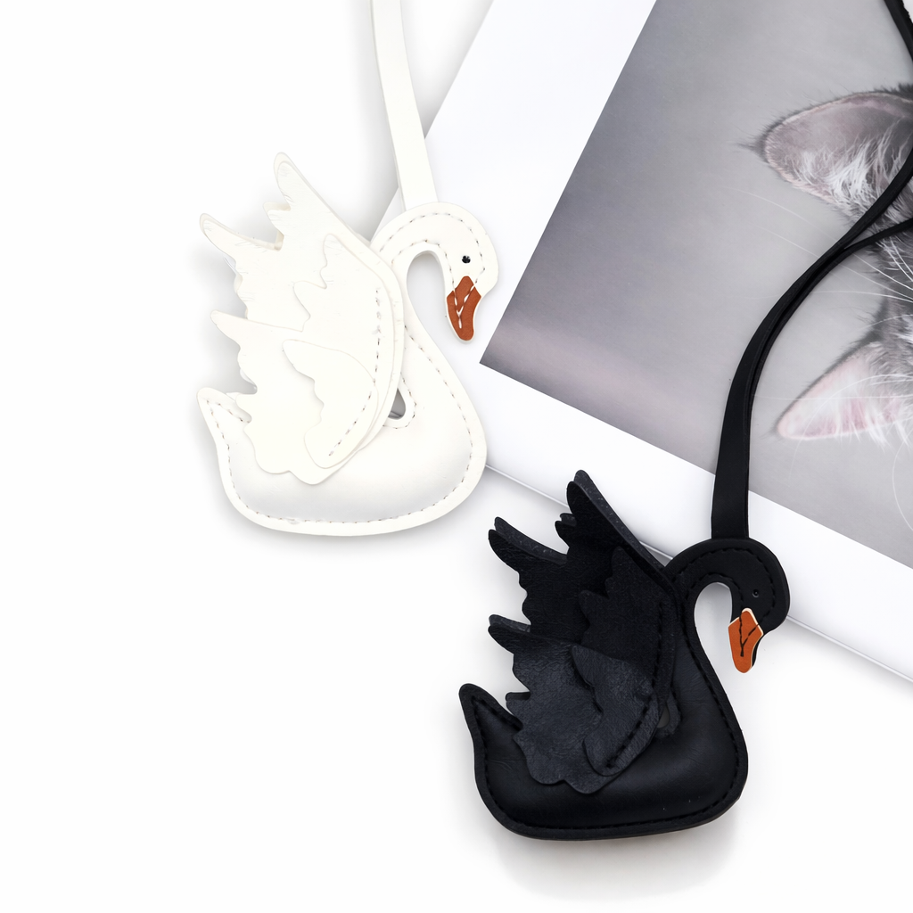Swan Charm