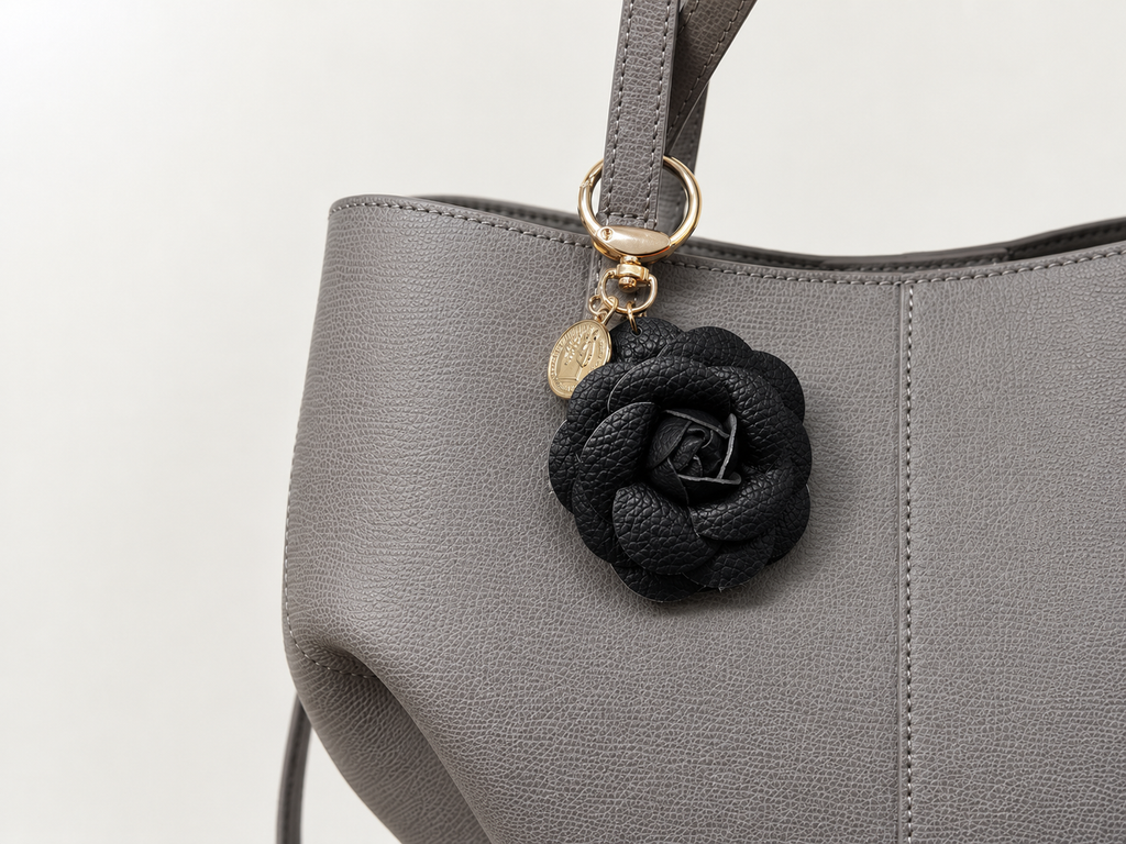 Rose Charm - Black