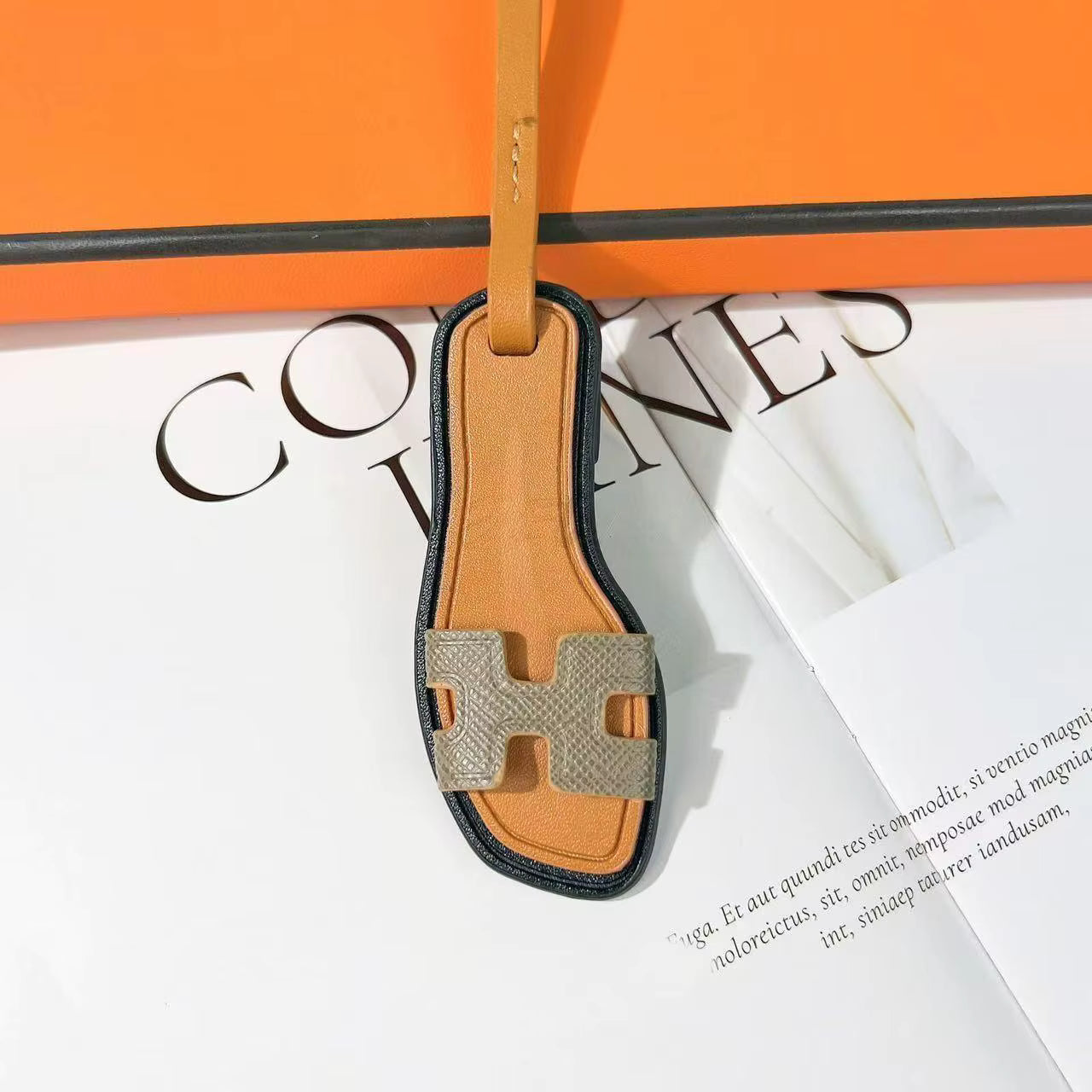 Hermès Oran Charm