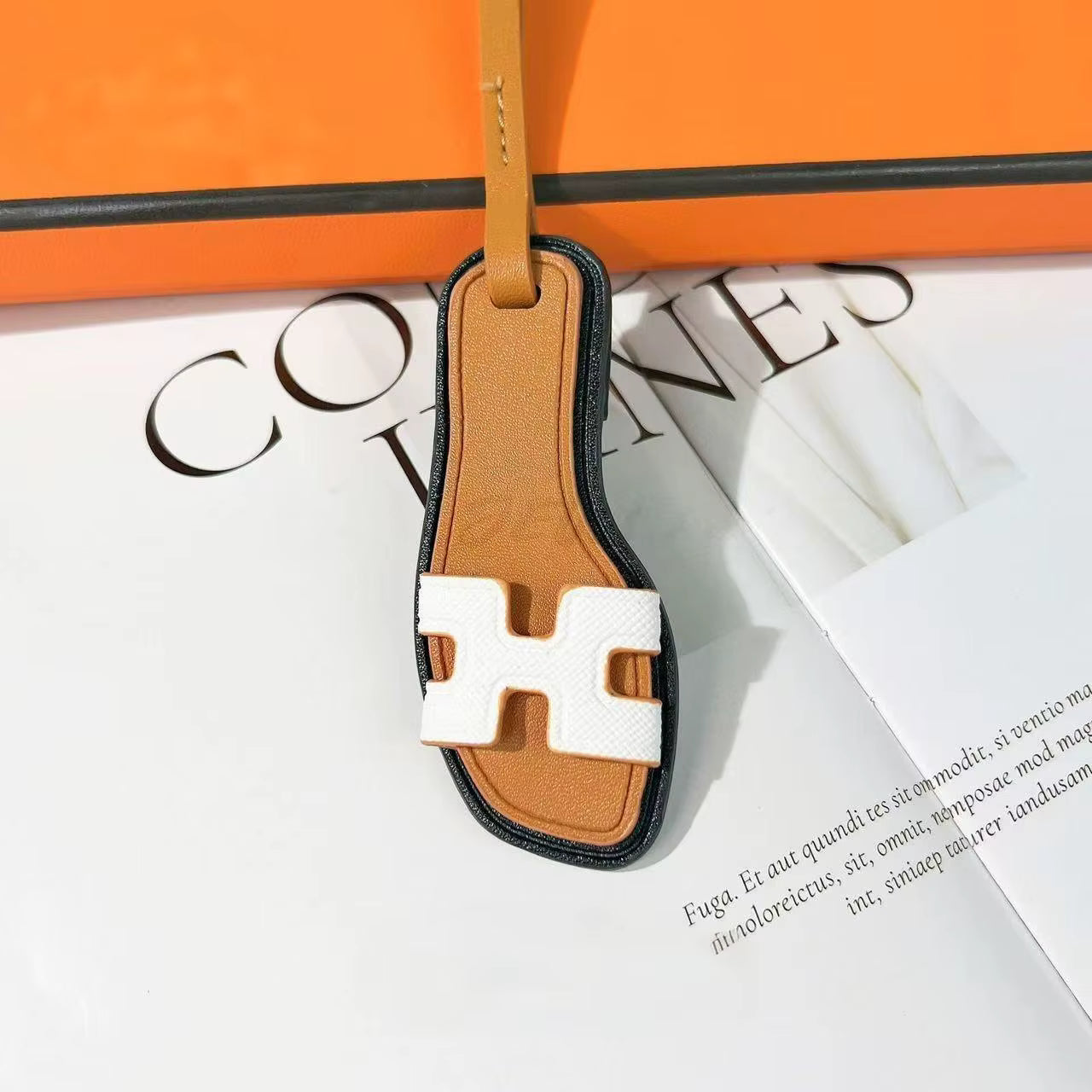 Hermès Oran Charm