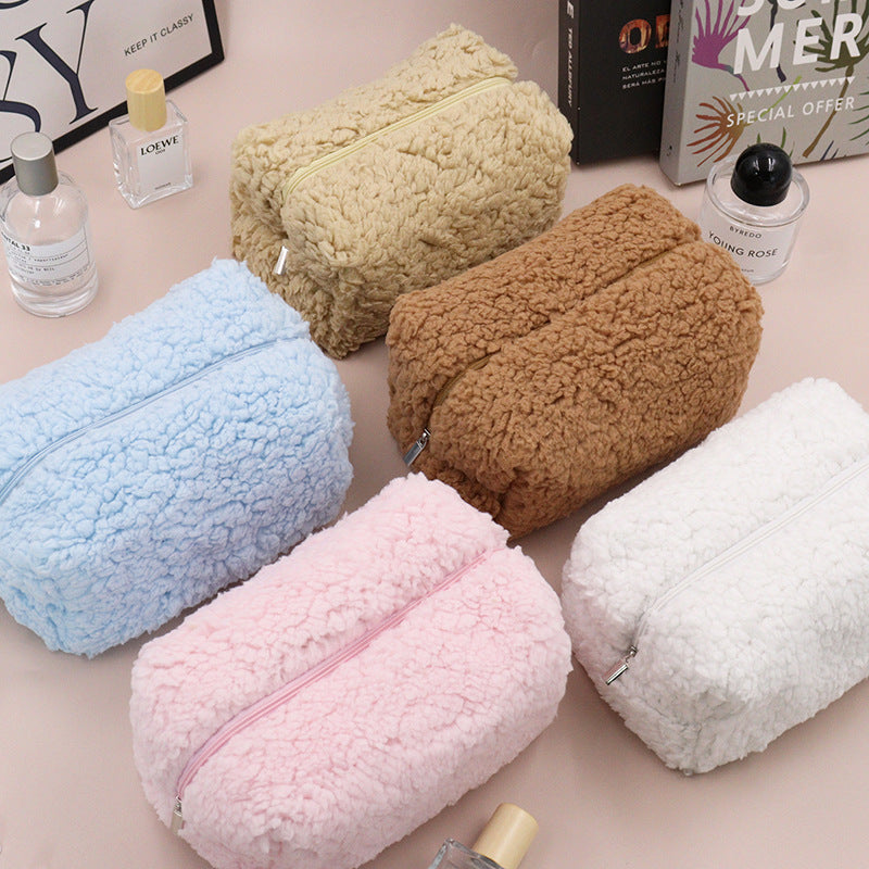 Wool-Style Makeup Bag