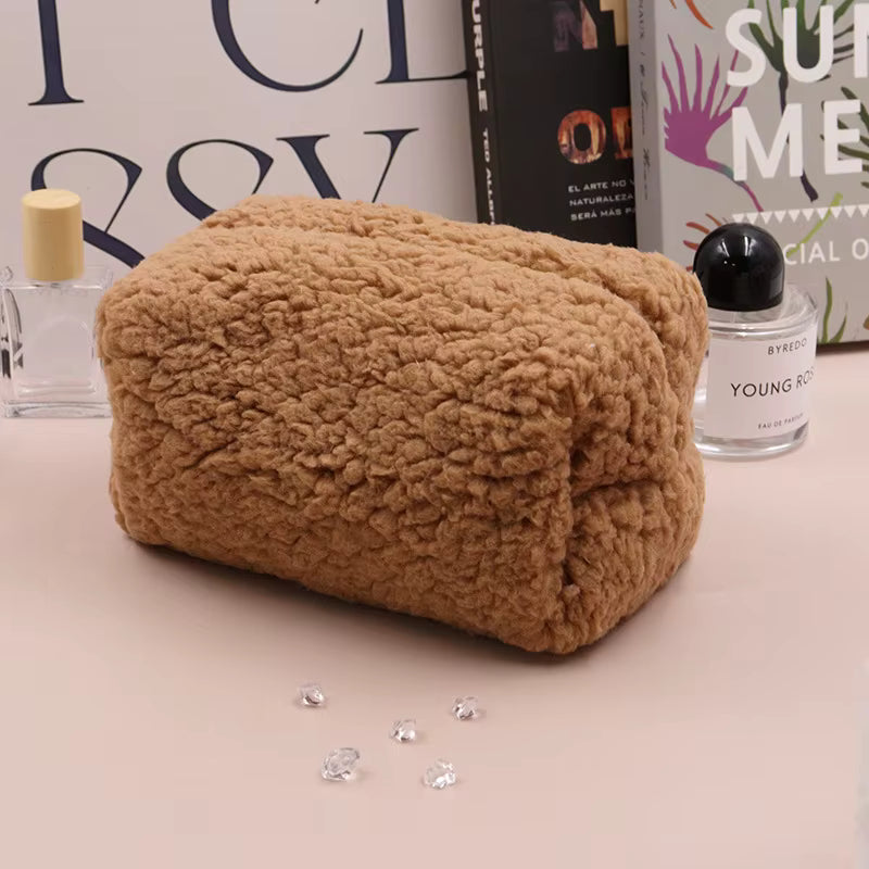 Wool-Style Makeup Bag