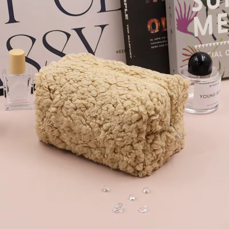 Wool-Style Makeup Bag