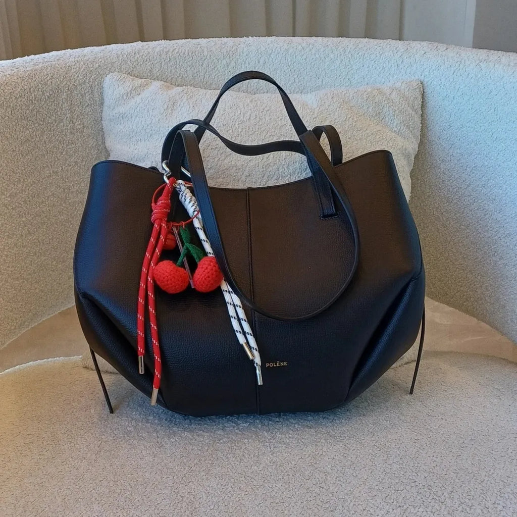 Strawberry Charm – Red/white